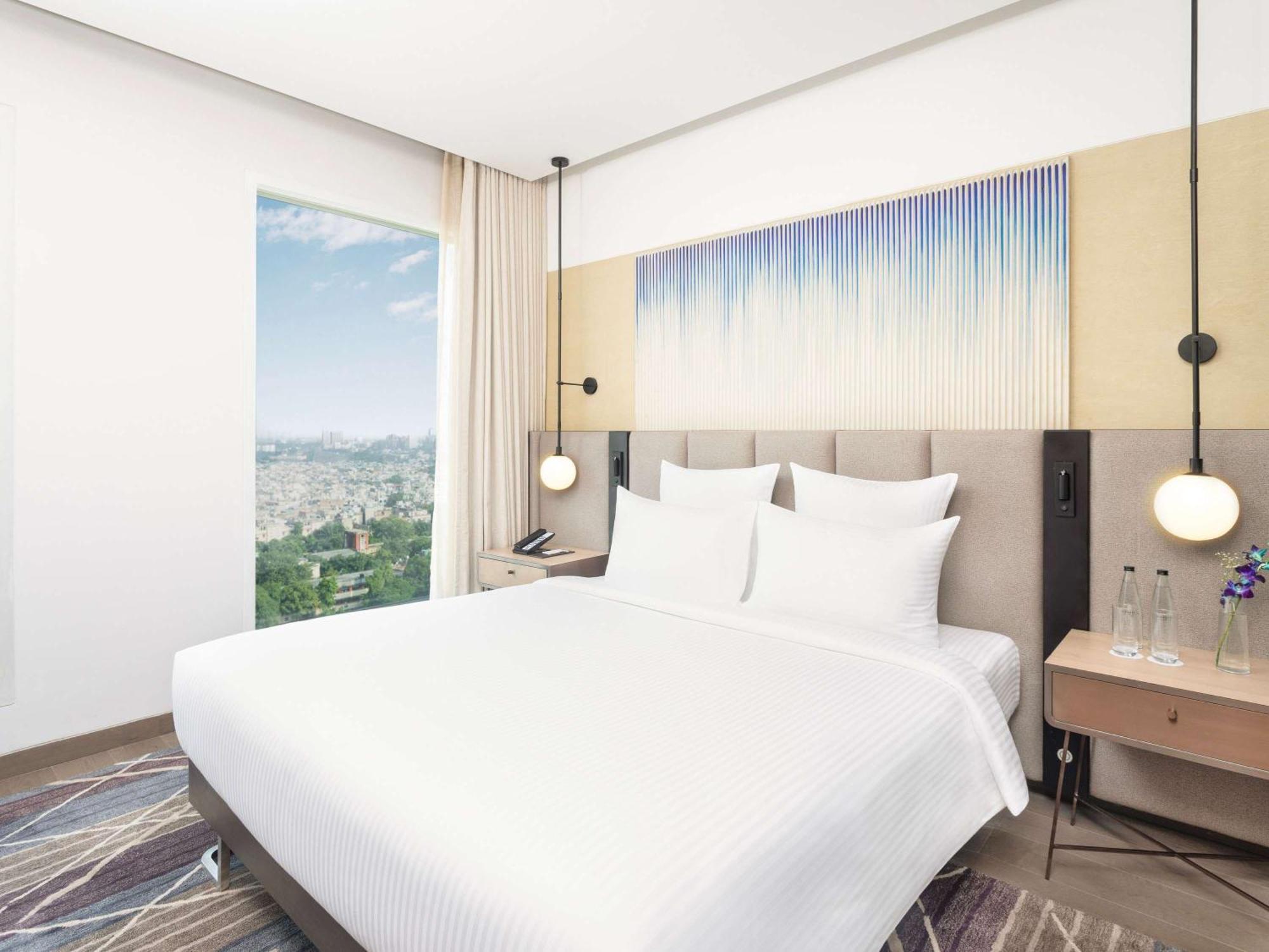 Novotel Centre Hotel 5*